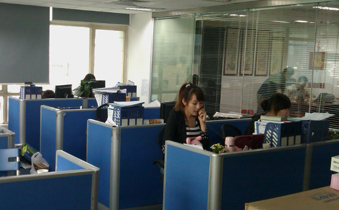 企业年会与产品发布会策划方案对比：重庆顺骏文化实战经验分享